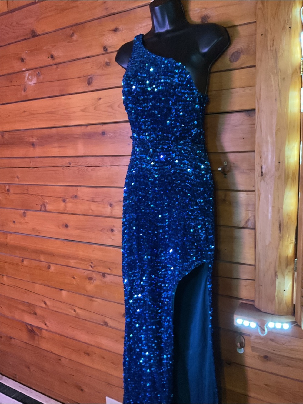 One-Shoulder Navy Sequin Evening Gown w/ slit hem and Open Back - Picture 7 of 14